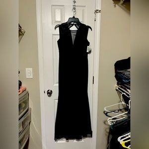 NW Nightway Petites Womens
Illusion Maxi Evening Dress NAVY